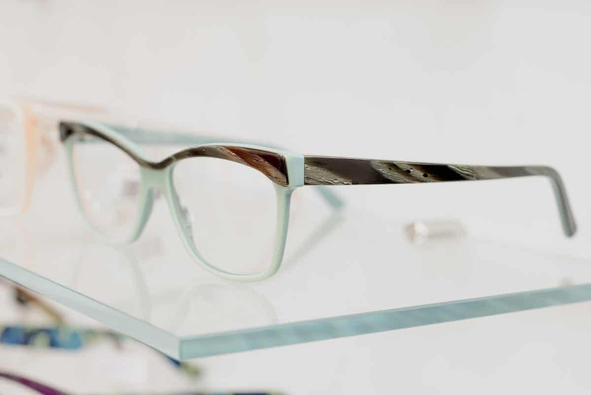 Les avantages des lunettes de vue personnalisées