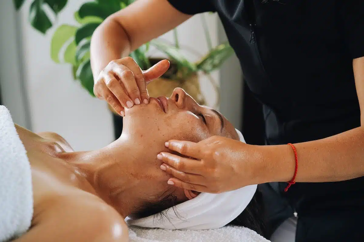 massage visage
