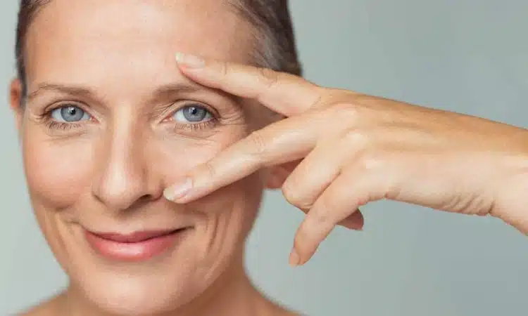 Obtenez un teint irréprochable grâce à des astuces beauté naturelles